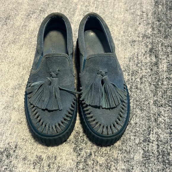 J Slides NYC Blue Suede Tassle Platform Loafer - Picture 1 of 5
